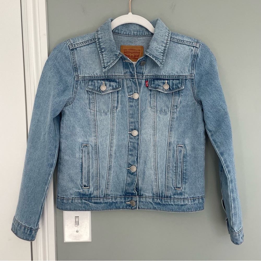 NWOT Levi's Classic 100% Cotton Light Blue Denim Jean Jacket Kids Large